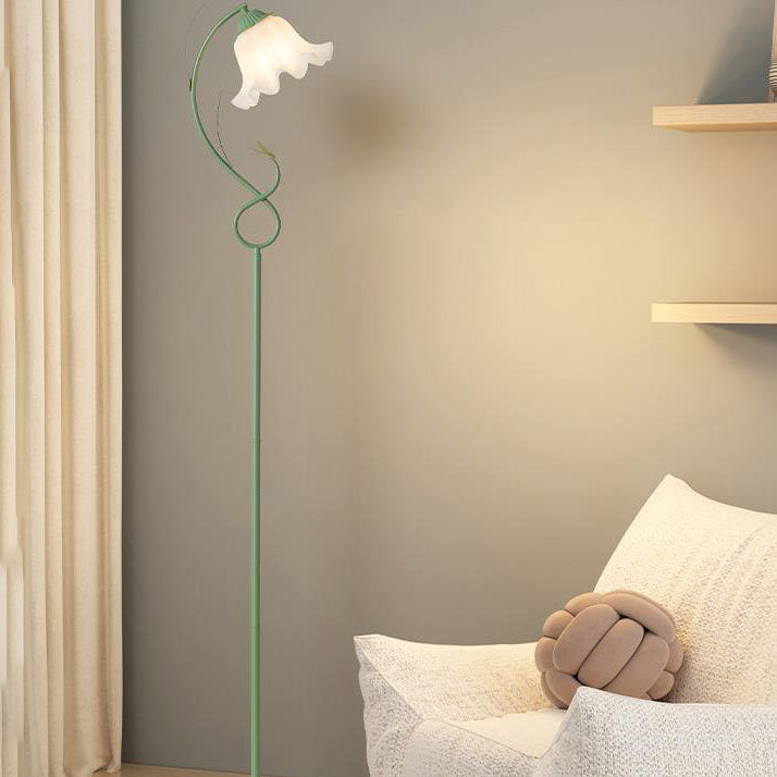 Wrought Iron Acrylic Flower Floor Lamp