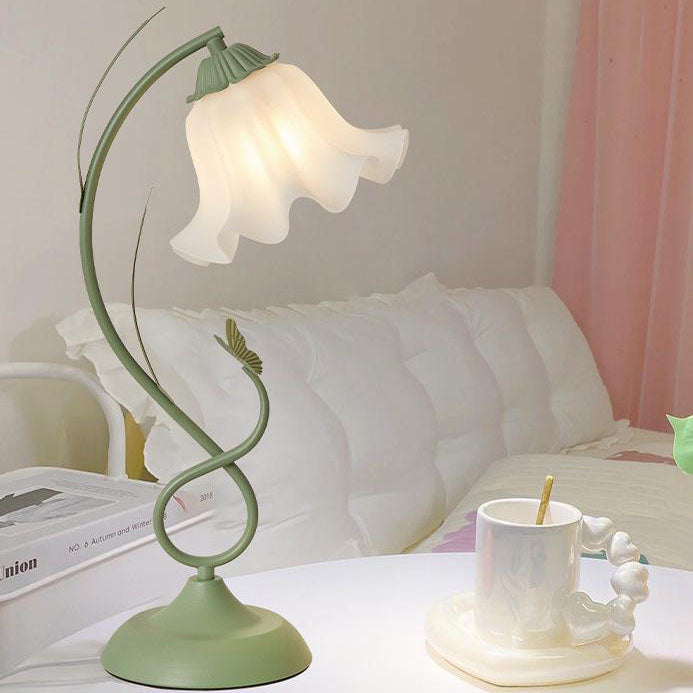 Wrought Iron Acrylic Flower Table Lamp