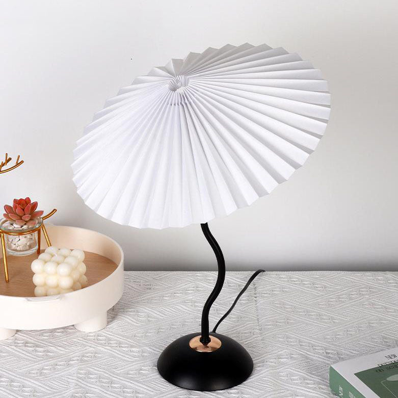 Pleated Fabric Round Iron Table Lamp