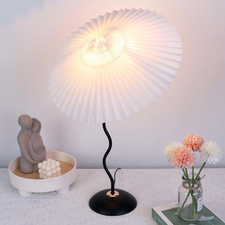 Pleated Fabric Round Iron Table Lamp