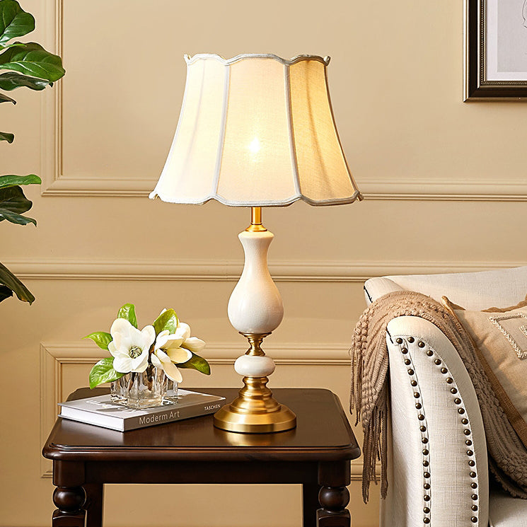 Trapezoidal Vase Ceramic Fabric Table Lamp