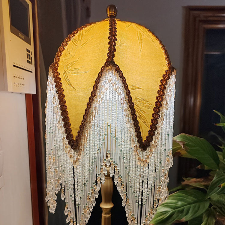 Tassel Leaf Iron Fabric Table Lamp