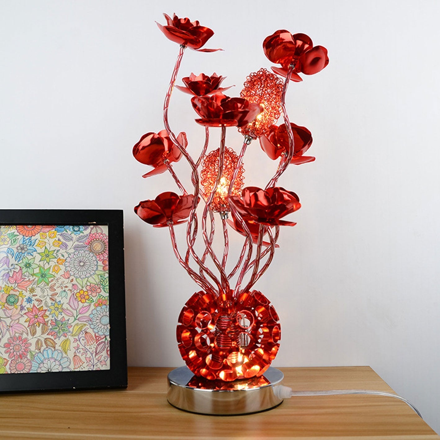European-style Rose Aluminum Table Lamp