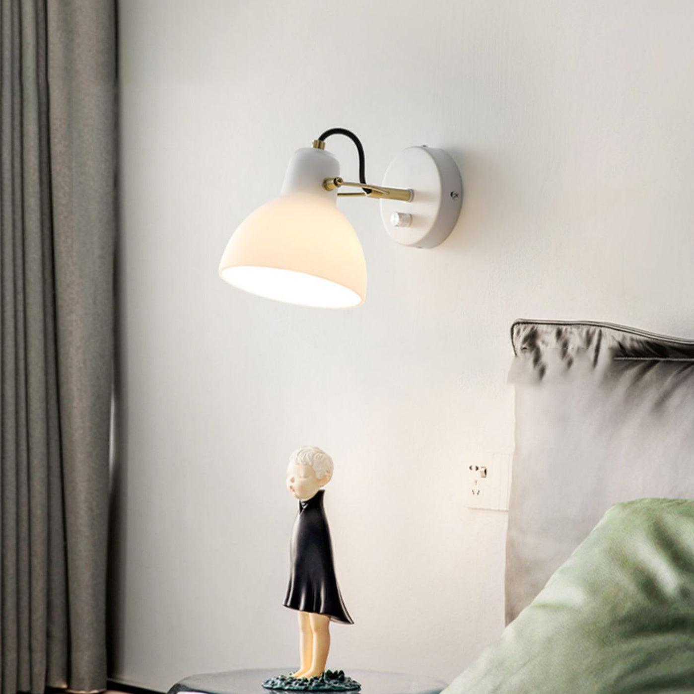 Iron Glass Dome Hemispheroid Wall Lamp