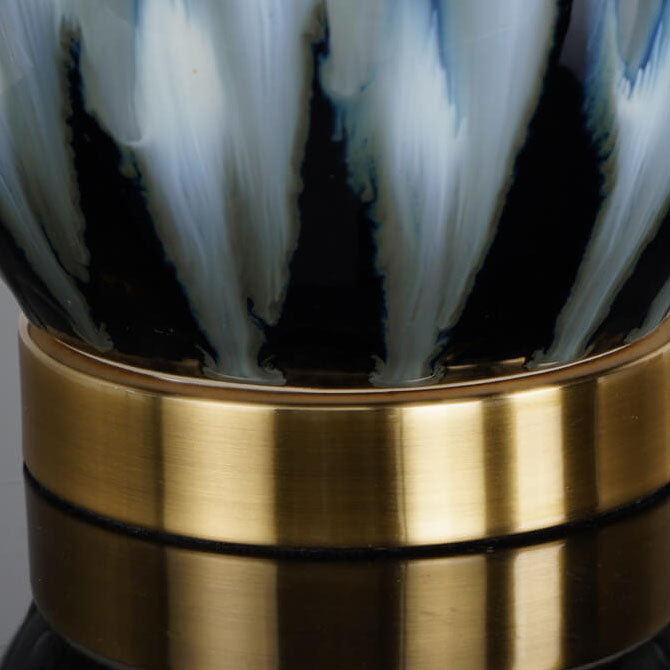 Fabric Water Pattern Ceramic Table Lamp