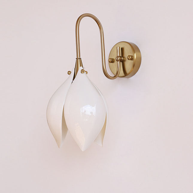 Ceramic Magnolia Flower Shape Wall Lamp