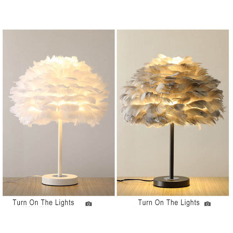 Goose Feathers Design Table Lamp