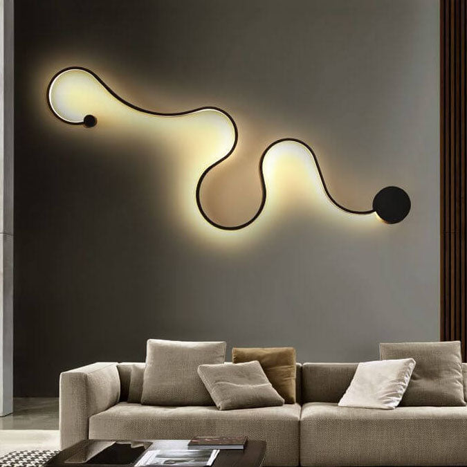 Long Aluminum Snake Shaped Wall Lamp