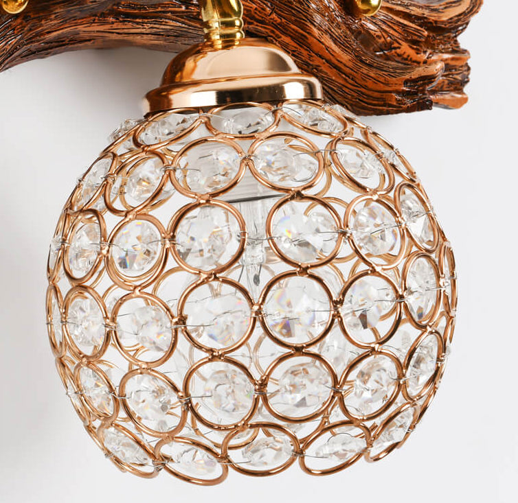 Squirrel Nut Resin Wall Lamp