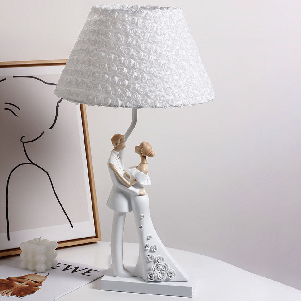 Romantic Resin Hugging Couple Table Lamp