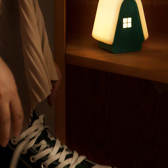 Cartoon Snow House Silicone Table Lamp