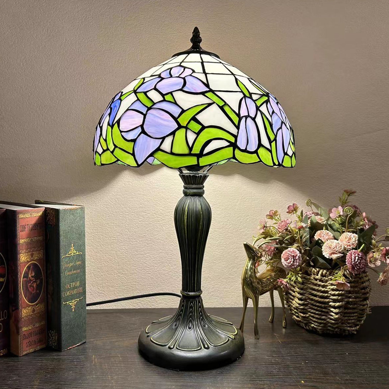 Round Dome Flower Alloy Table Lamp