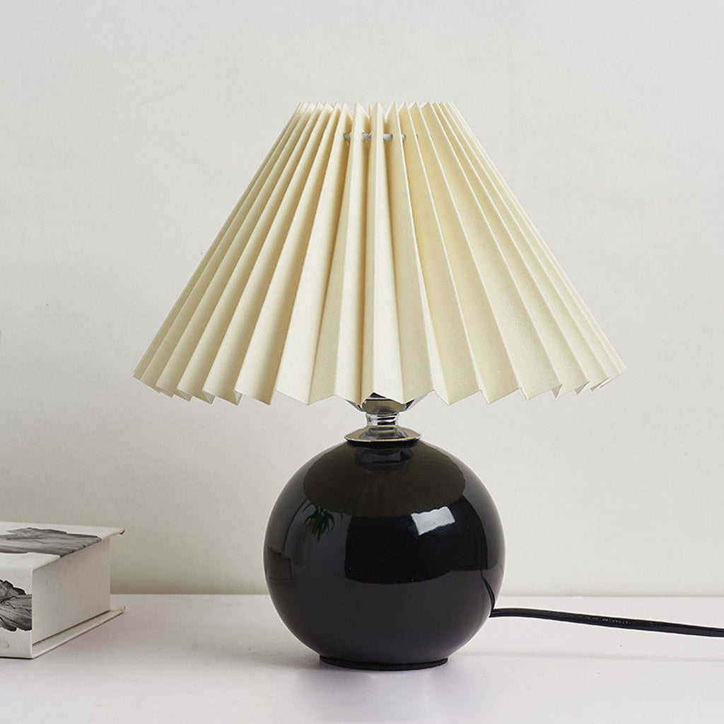 Ceramic Pleated Table Lamp