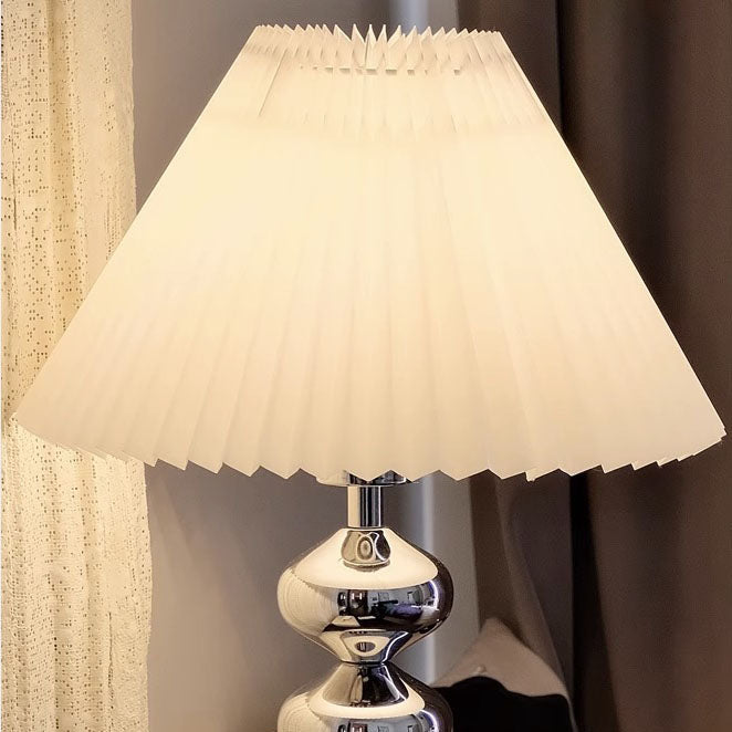 Wrought Iron Pleats Table Lamp