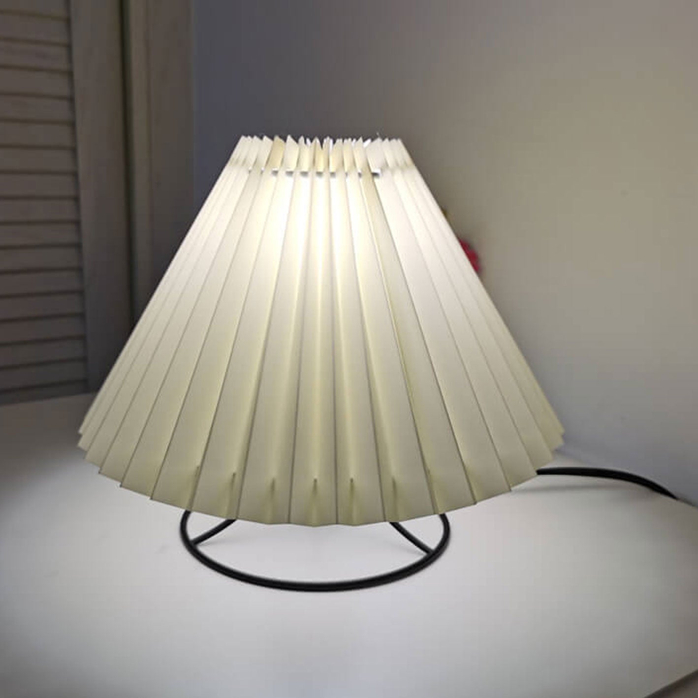 Pleated Fabric Round Metal Table Lamp