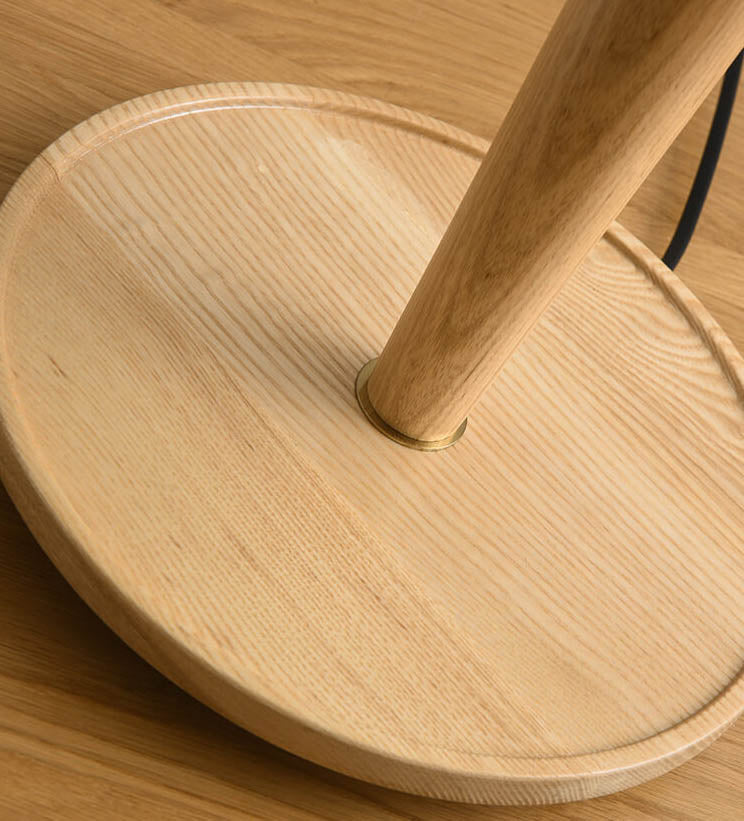 Pleated Pull Cord Switch Table Lamp