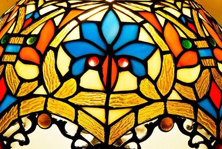 Stained Glass Flower Table Lamp