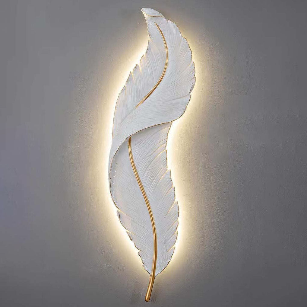 Feather Wall Lamp