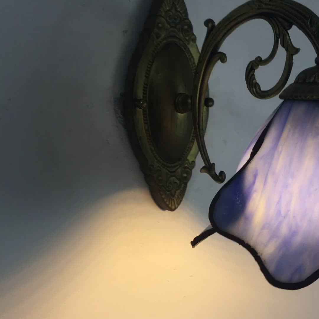 Petals Stained Glass Wall Lamp