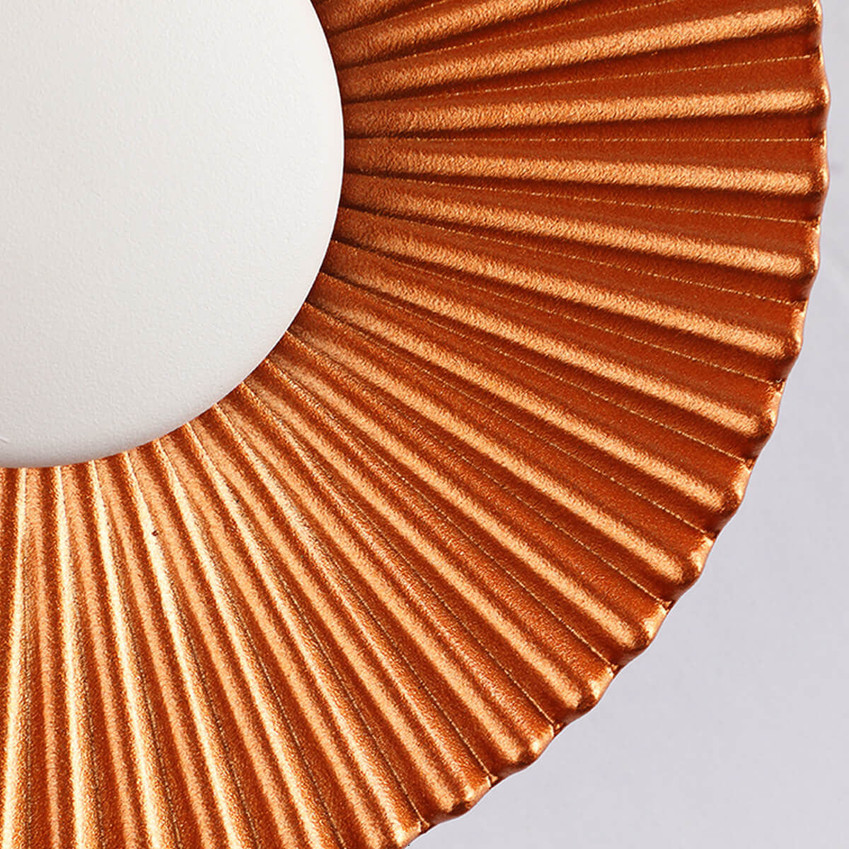 Round Shell Textures Aluminum Wall Lamp