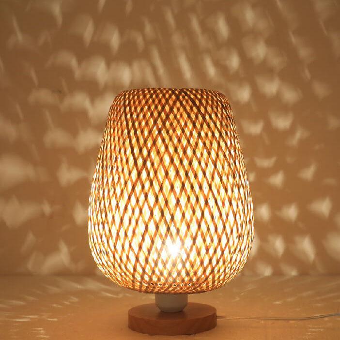 Bamboo Weaving Oval Table Lamp
