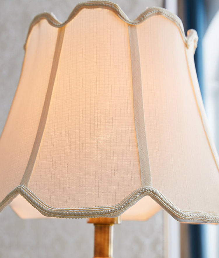 Fabric Waterdrop Ceramic Table Lamp