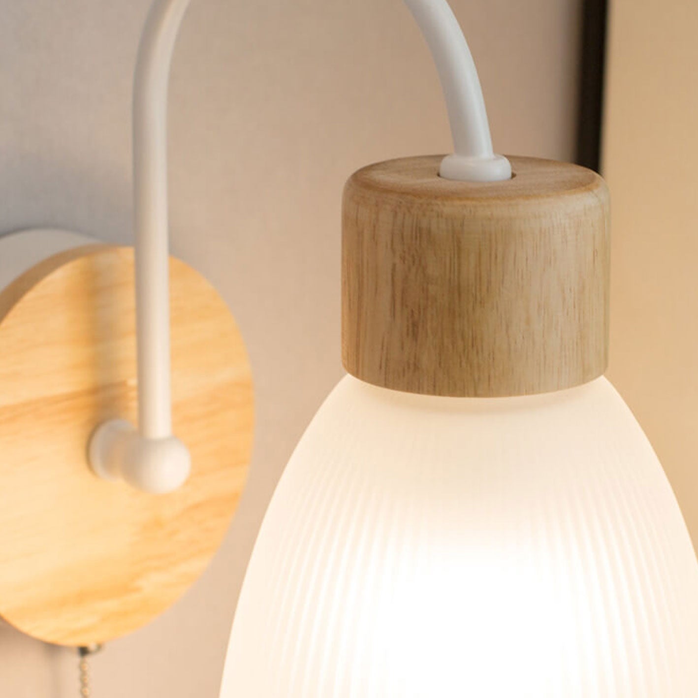 Log Bend Design Wall Lamp