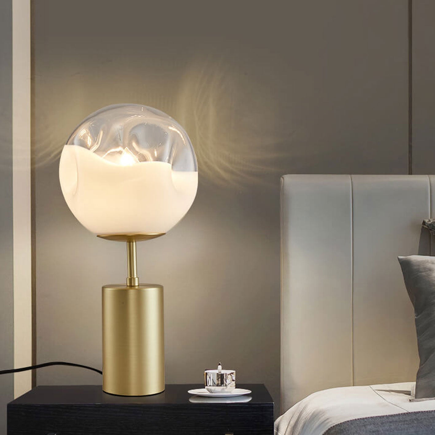 Convex Glass Spherical Table Lamp