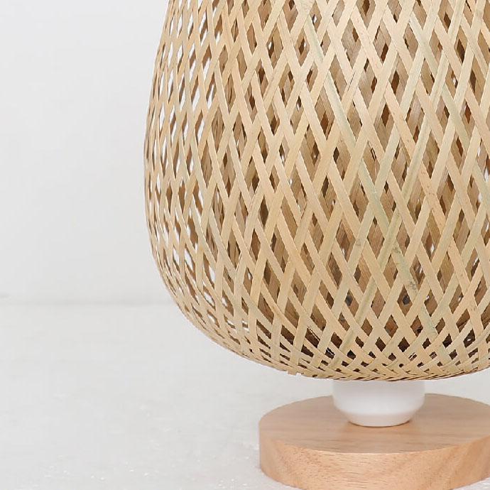 Bamboo Weaving Oval Table Lamp