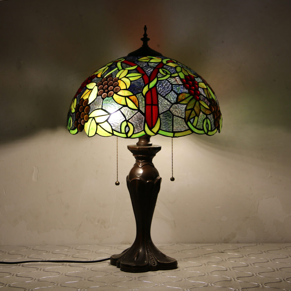 Flowers Stained Glass Pull Table Lamp