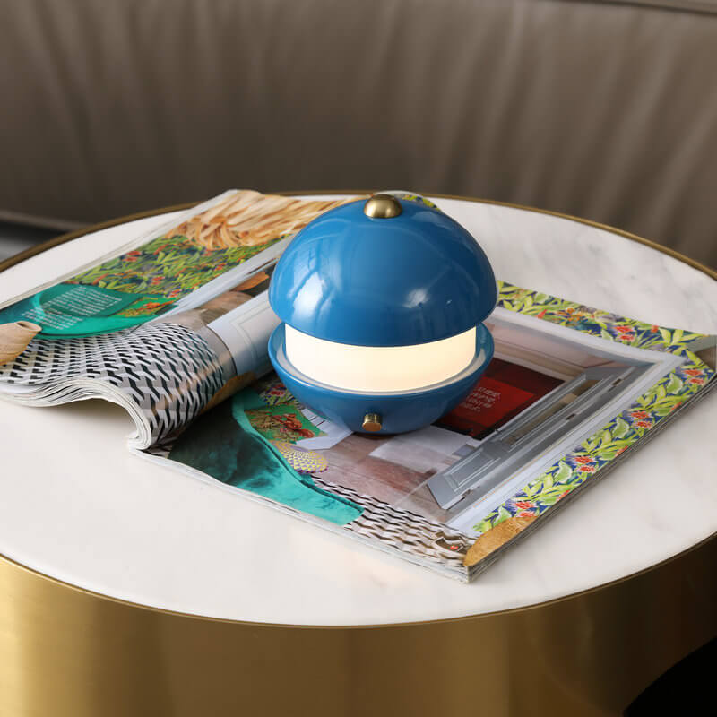 Metal Round Table Lamp