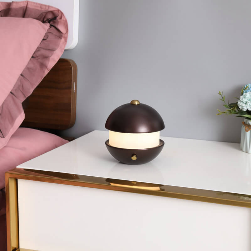 Metal Round Table Lamp