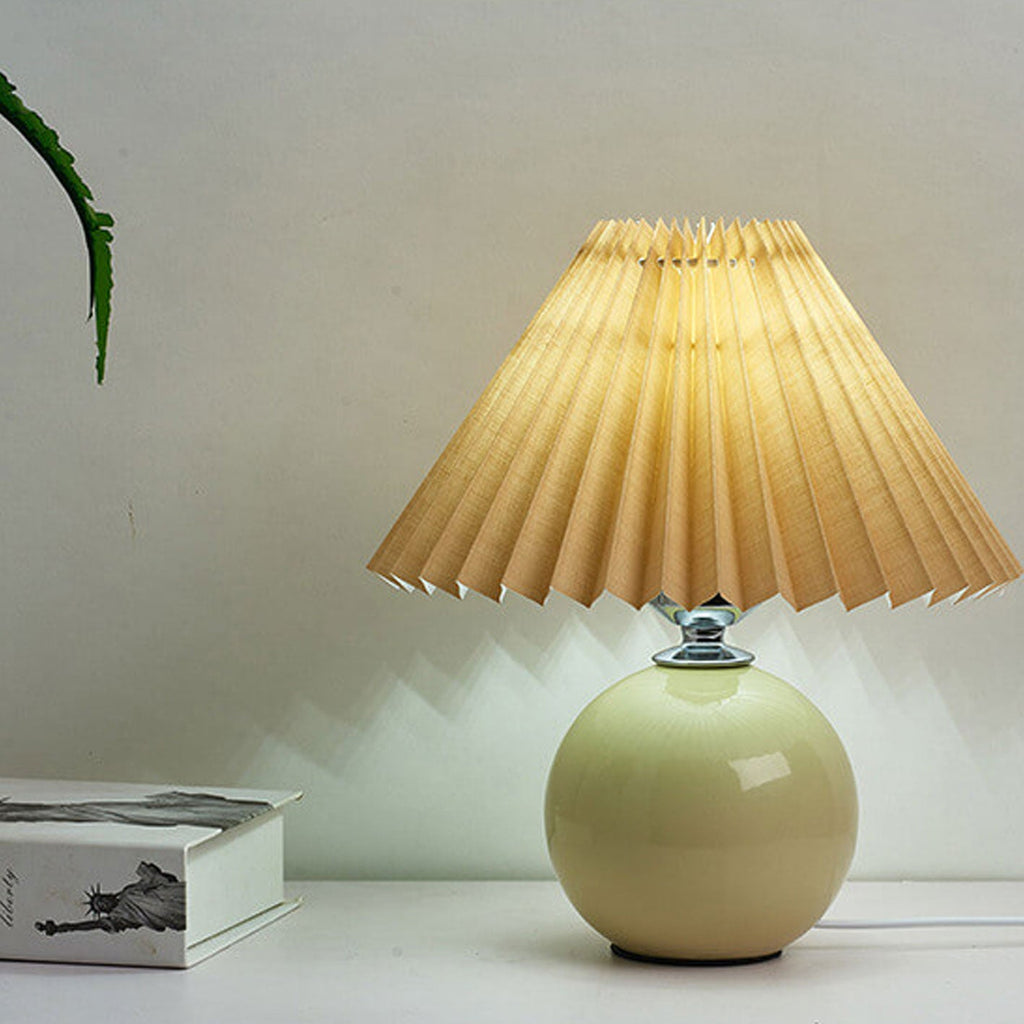 Ceramic Pleated Table Lamp