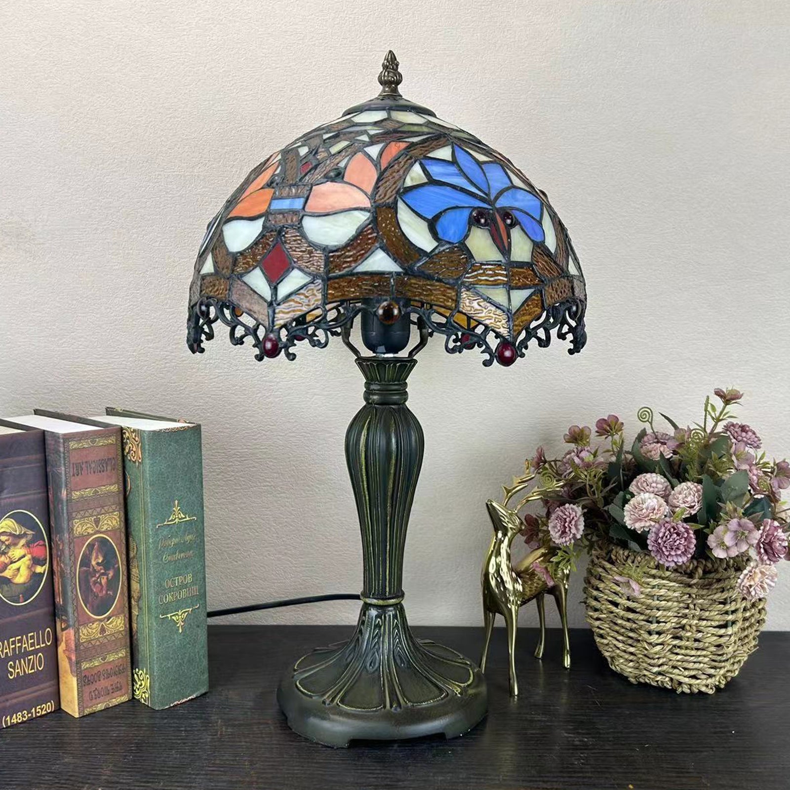 Round Dome Flower Alloy Table Lamp
