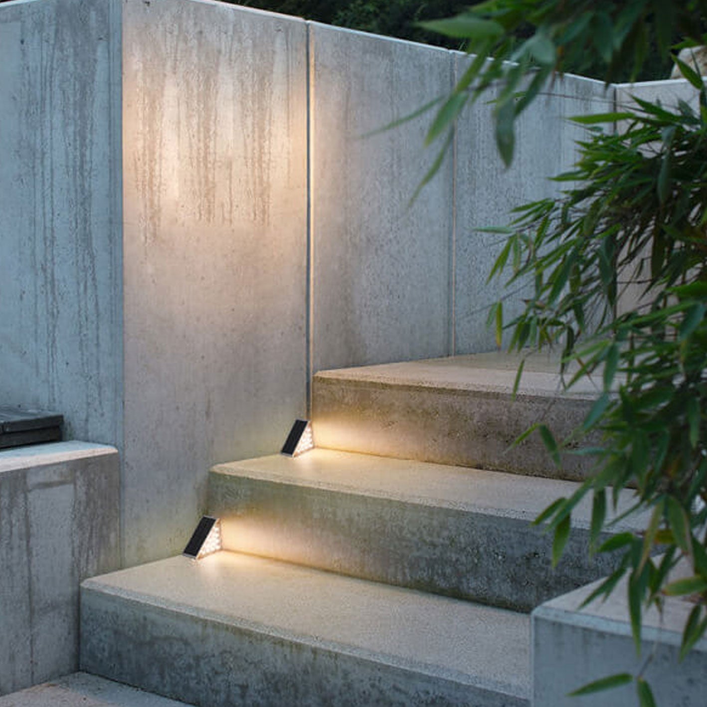 Stereo Triangle Stair Outdoor Light