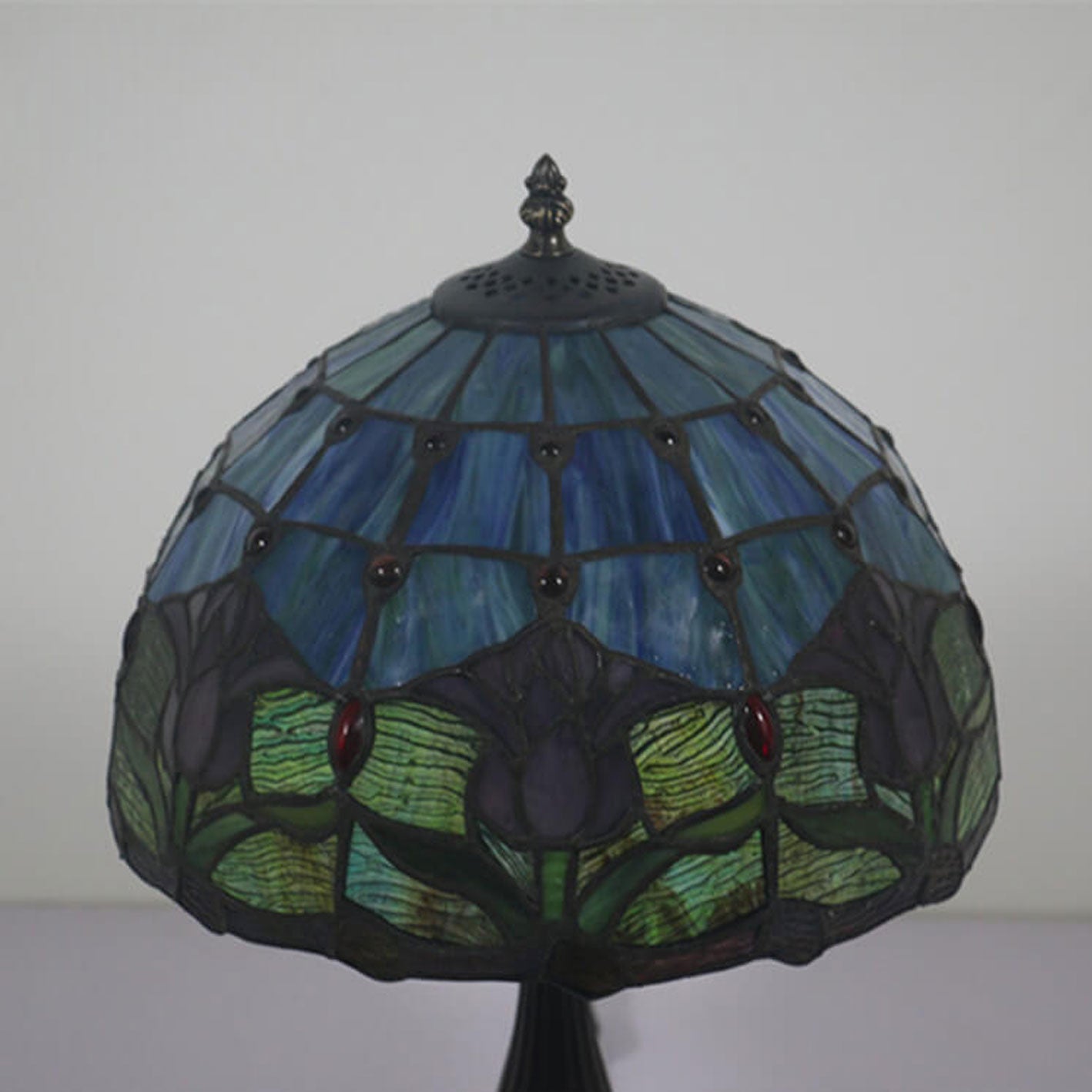 Tulip Stained Glass Dome Table Lamp
