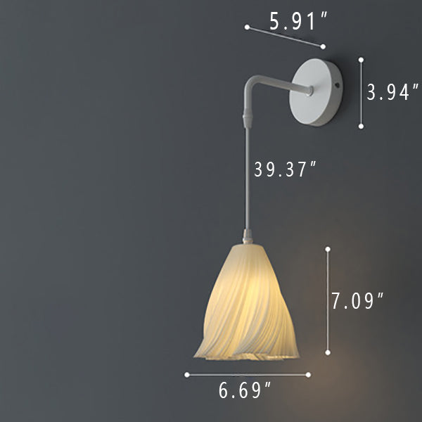 Three-dimensional Petal Design Wall Lamp