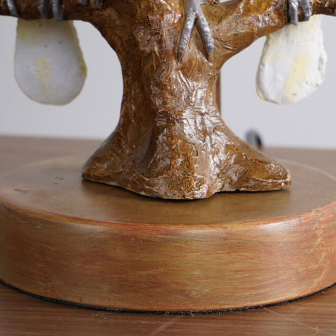 Leaf Fabric Resin Bird Table Lamp
