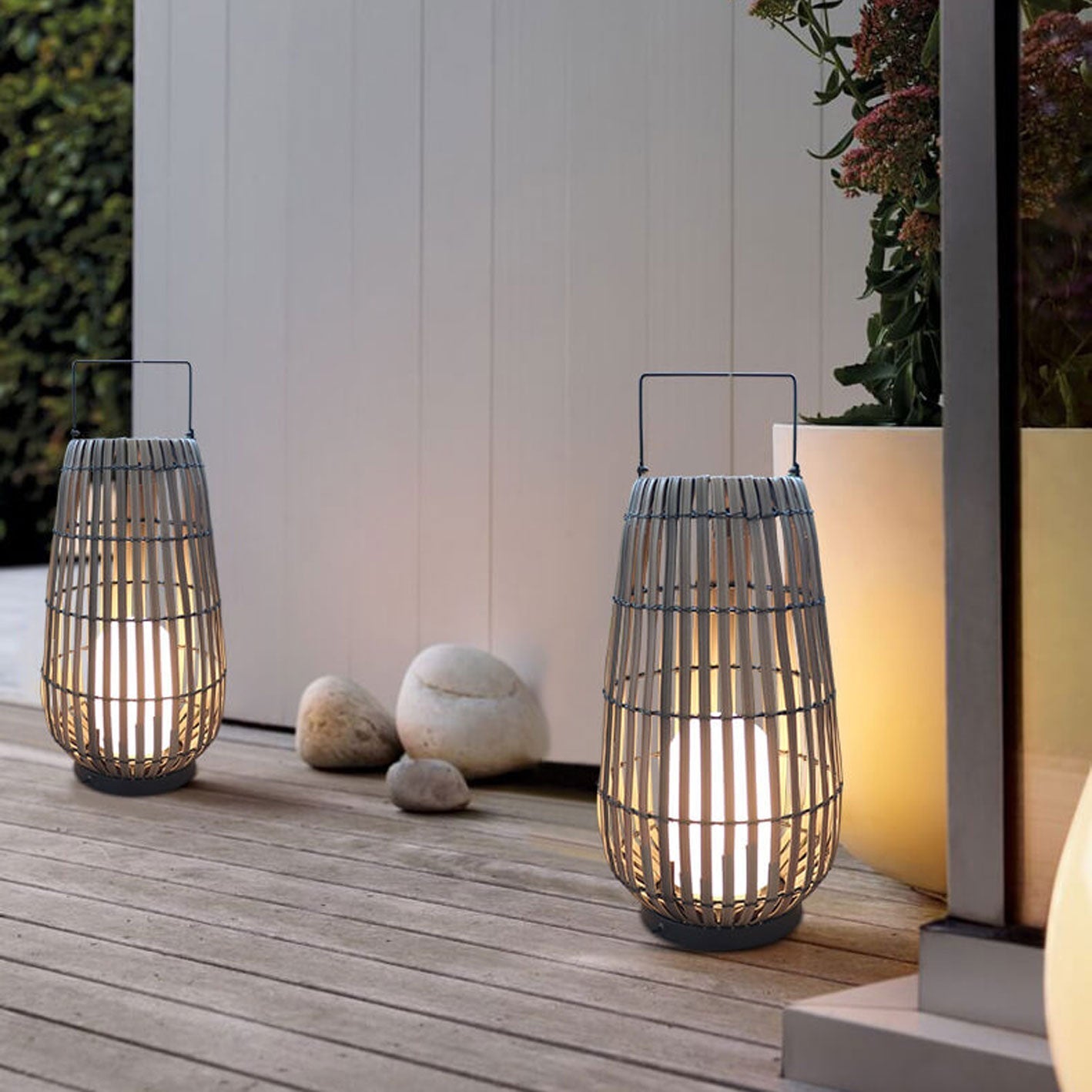 Modern Rattan Weaving Oval Floor Lamp