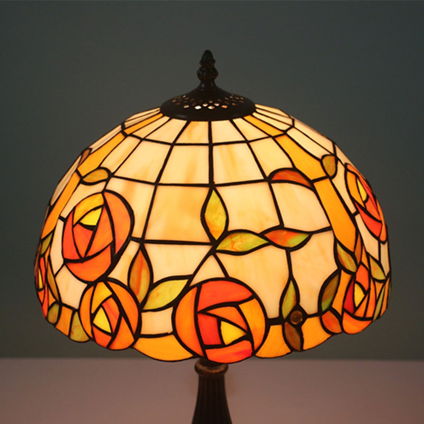 Zinc Alloy Color Table Lamp