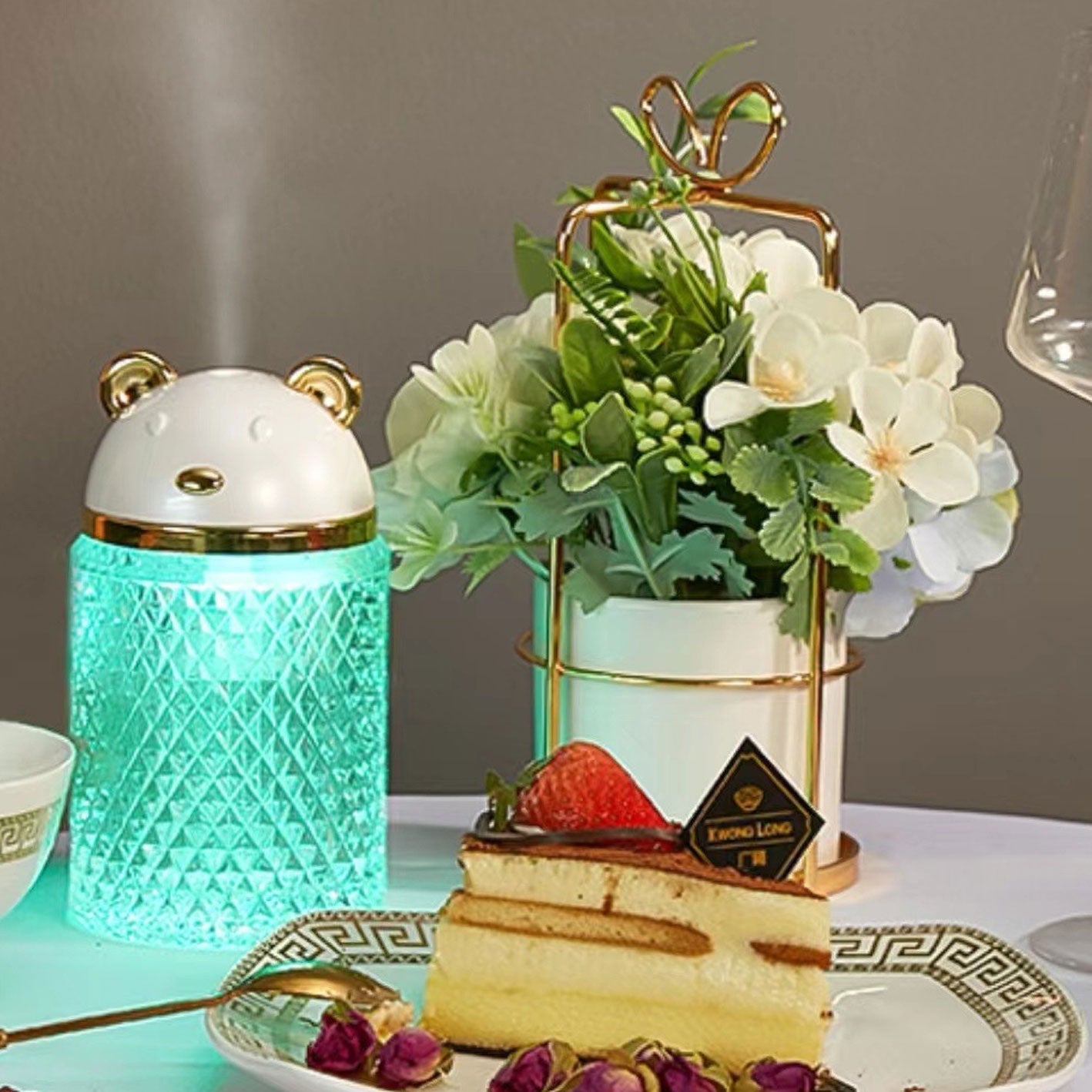 Bear Crystal Acrylic Air Floor Lamp