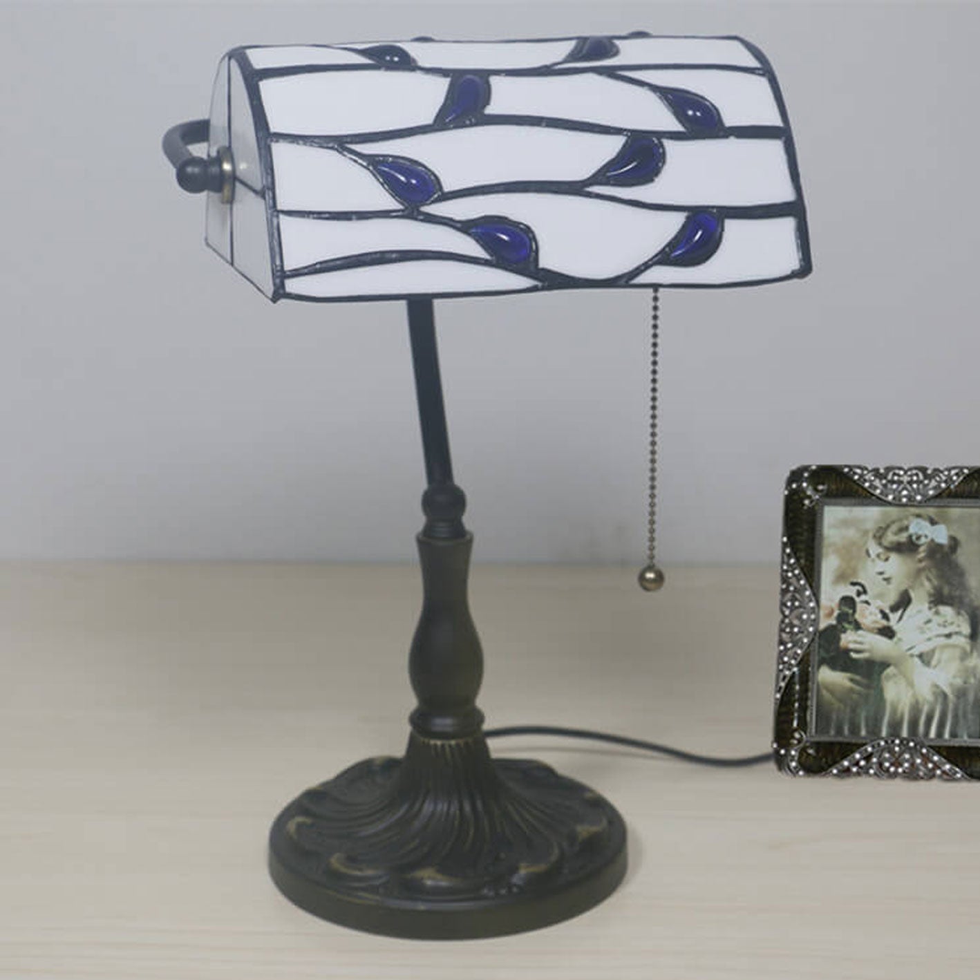 Lucite Beads Design Table Lamp