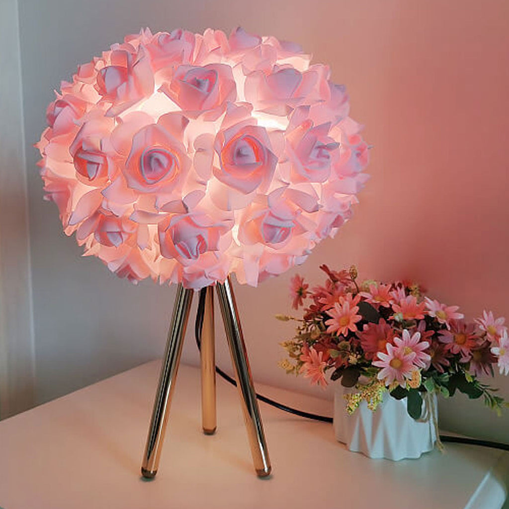 Rose Metal Table Lamp