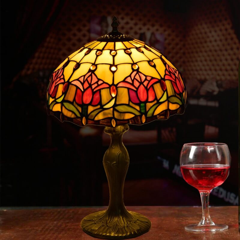 Style Red Tulip Stained Table Lamp