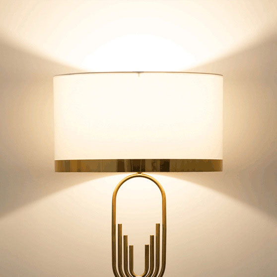 Round Metal Fabric Living Floor Lamp