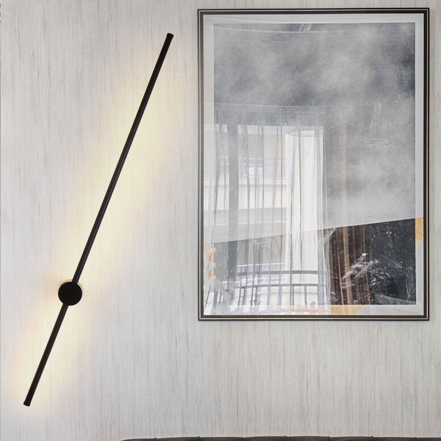Strip Aluminum Wall Lamp