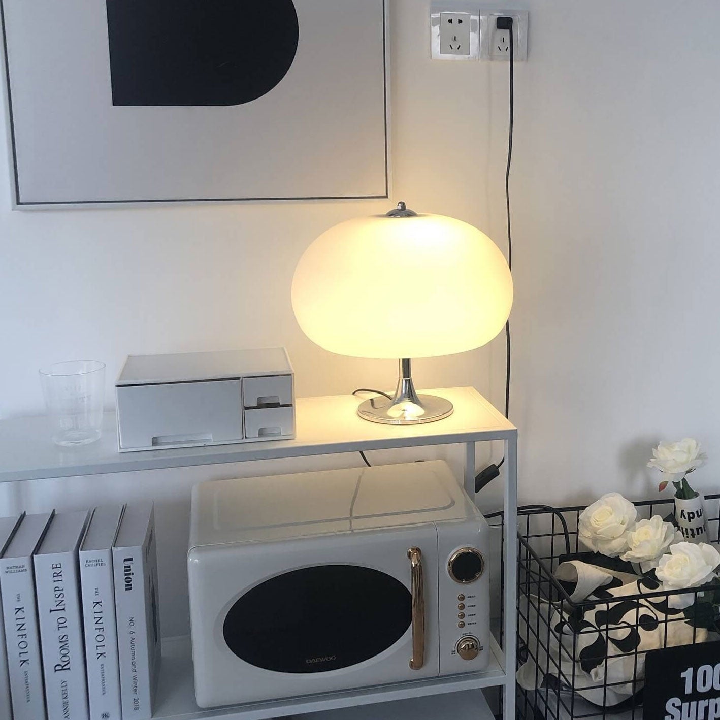 Creamy White Ball 3-Light Table Lamp