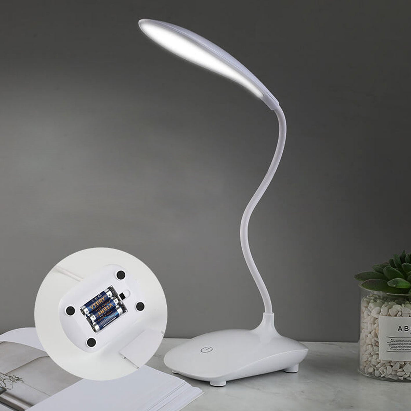 Twistable Touch Folding Eye Table Lamp