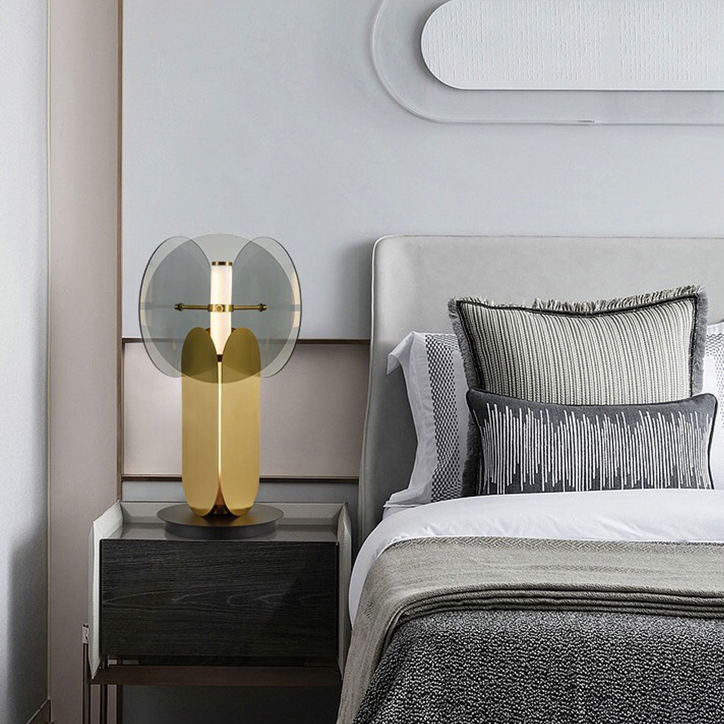 Splicing Glass Iron Table Lamp