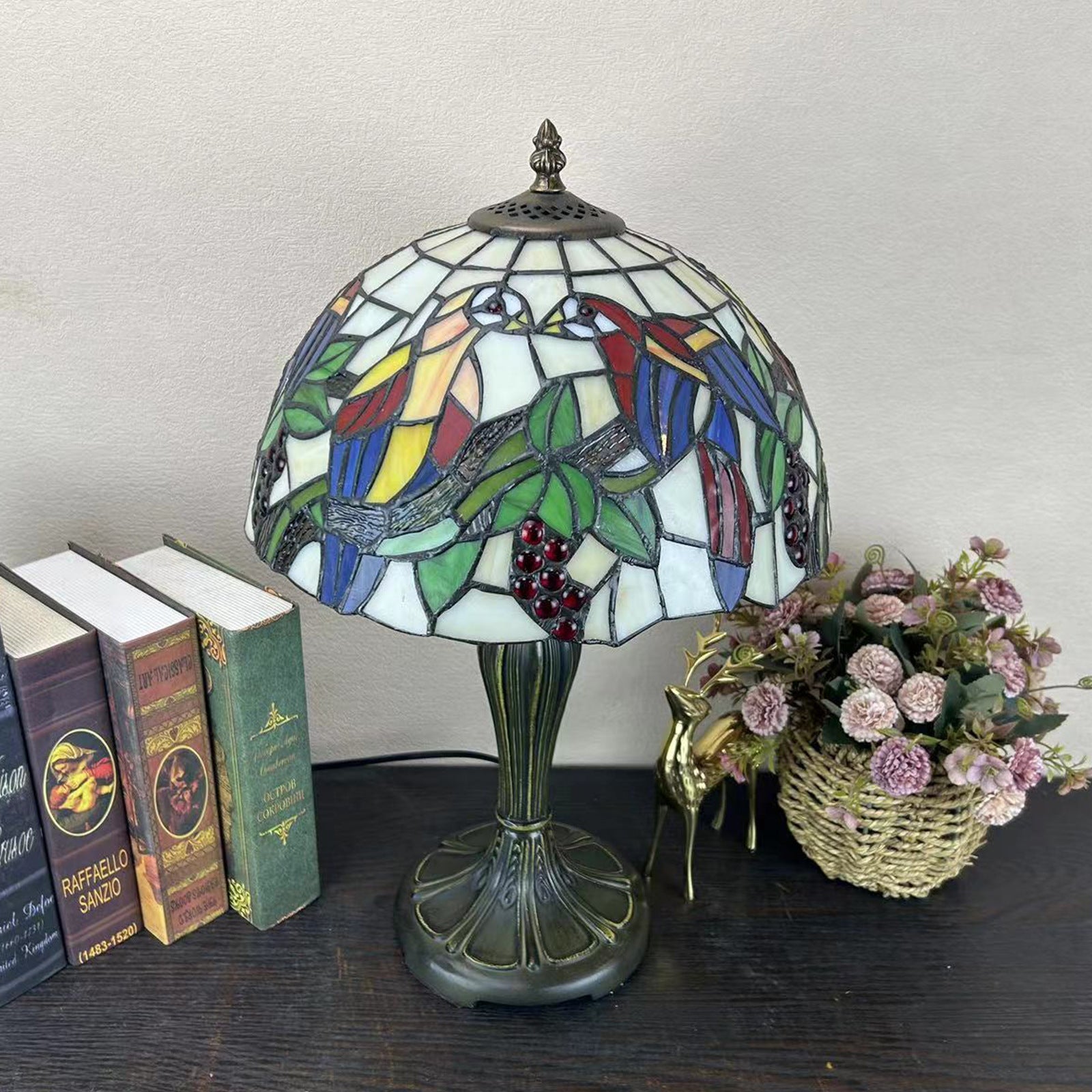 Round Dome Flower Alloy Table Lamp